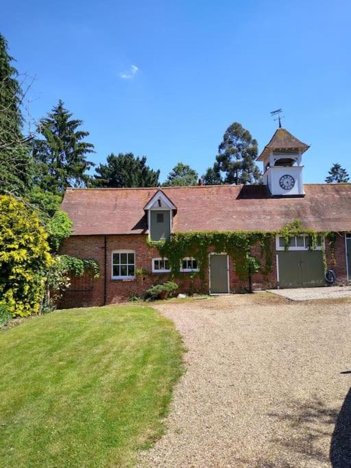 Barn In Beautiful Countyside * Watford (Hertfordshire)